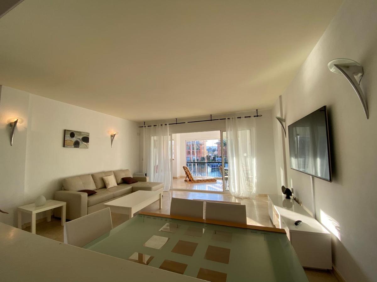 Apartamento Con Piscina ,Playa Con Vistas Panoramicas En La Marina De Sotogrande San Roque  Eksteriør billede